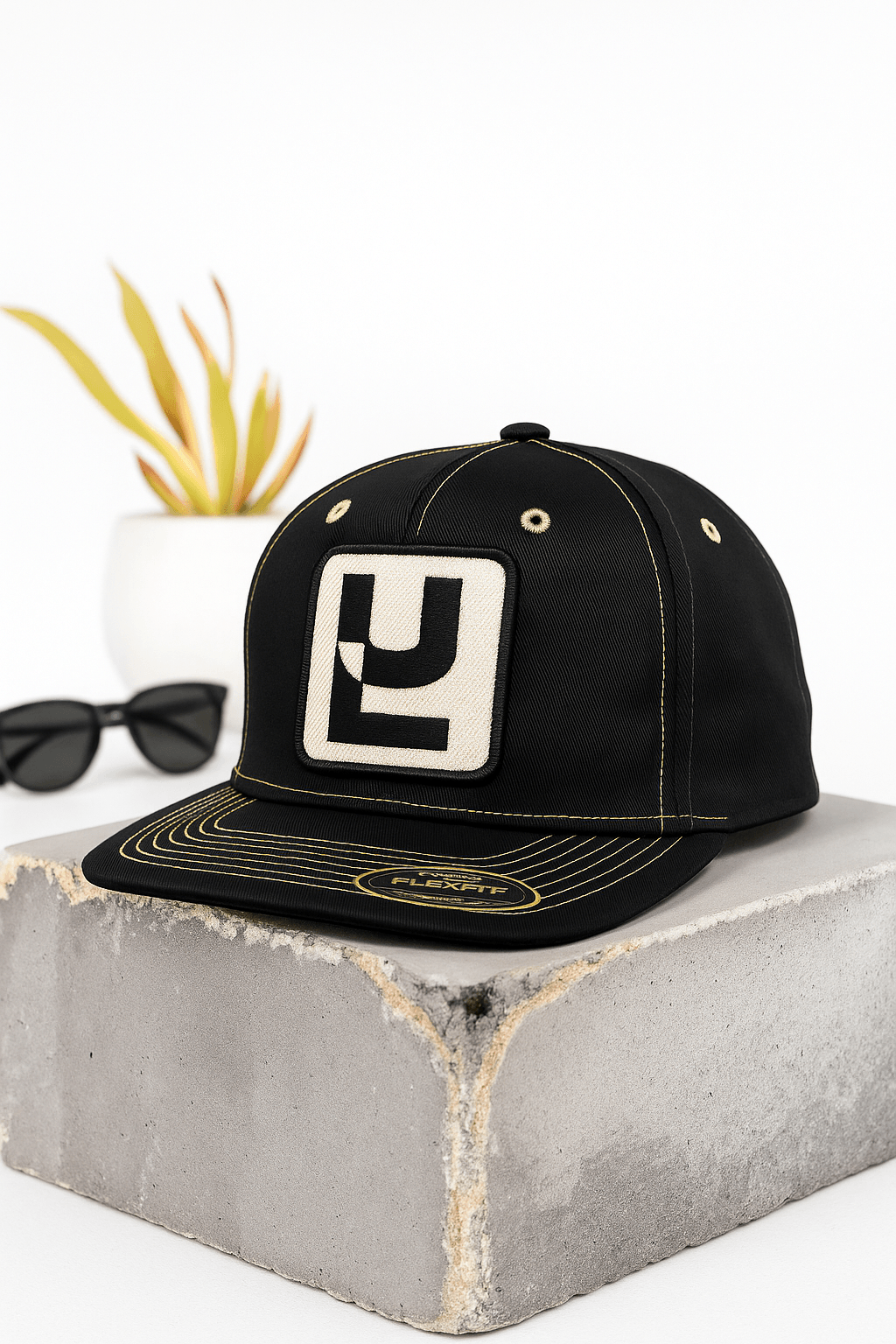 Icon Snapback Black Graphic — 01-icon-snapback-black-logo.jpg